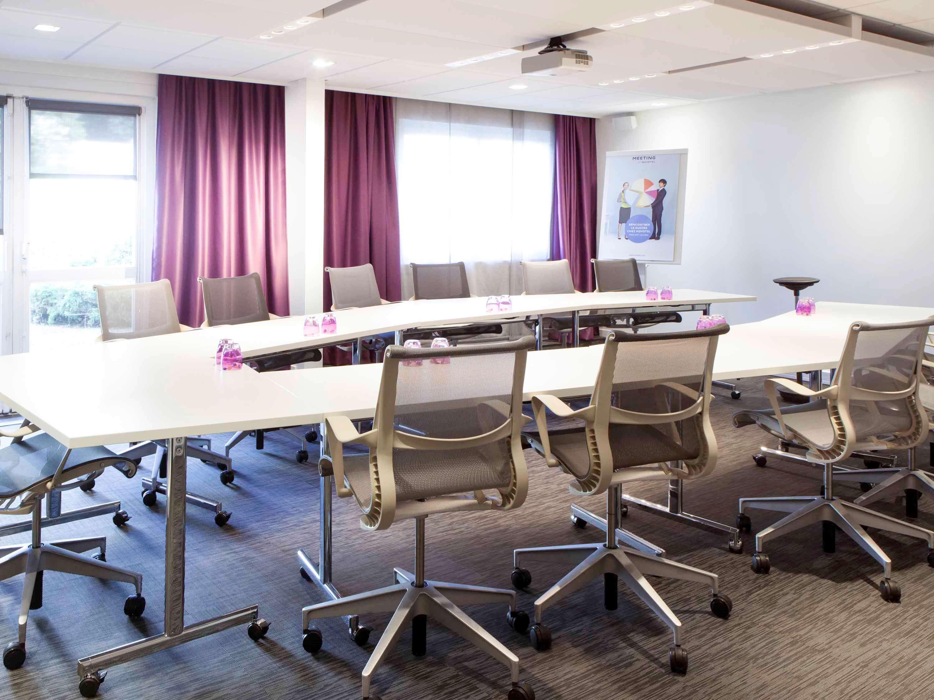 Novotel Massy Palaiseau Dış mekan fotoğraf